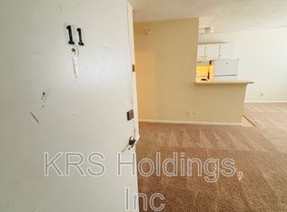 938 W Ocean View Ave #11, Norfolk, VA 23503
