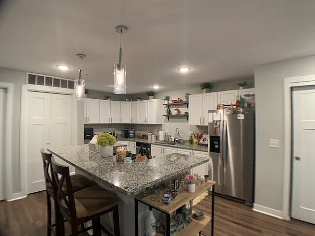 2921 29th Ave S #4 — Photo 1