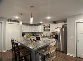 2921 29th Ave S #4, Minneapolis, MN 55406