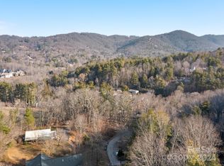 99999 Spooks Branch Rd, Asheville, NC 28804