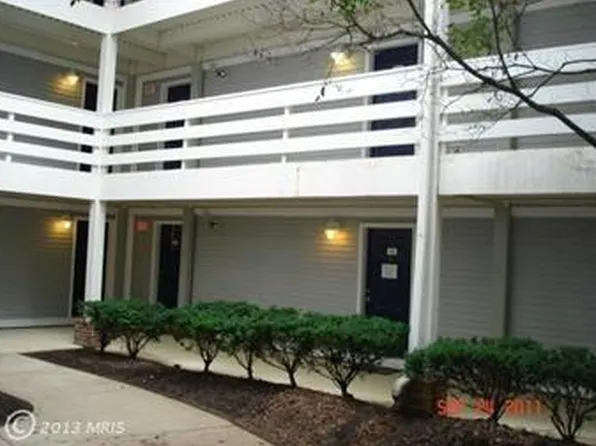 10300 Appalachian Cir APT 109, Oakton, VA 22124