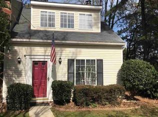 210 Rosebrooks Dr, Cary, NC 27513