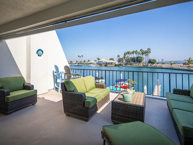 8 Antigua Ct — Photo 5