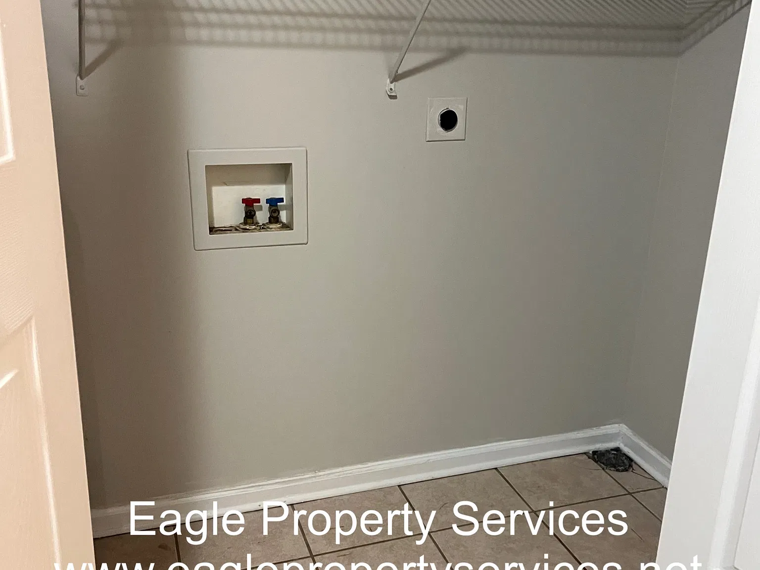 108 Nathan Circle - 4 — Photo 3
