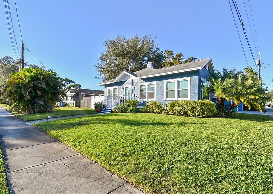 1st image of 1021 32ND AVENUE N