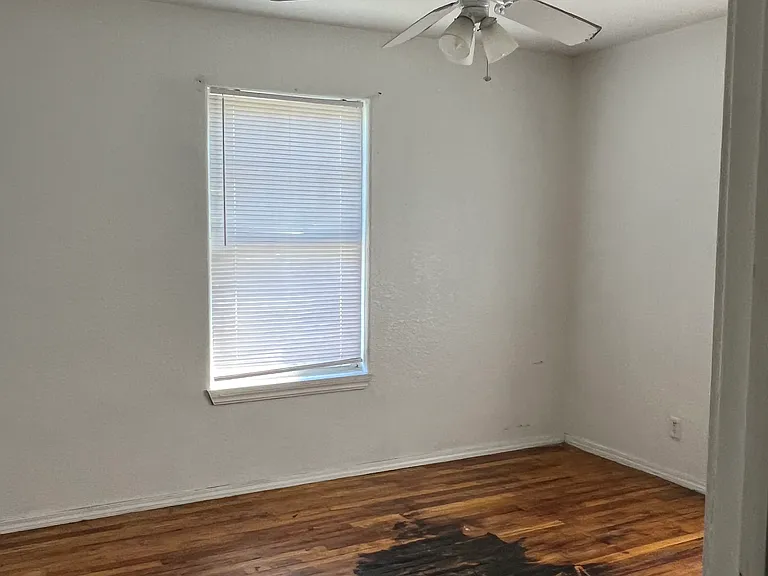 1214 N Oswego Ave #A — Photo 5
