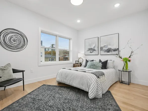 78 Beacon Avenue image 29 of 50