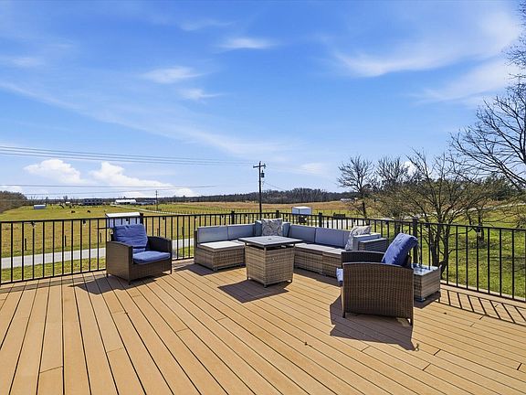 2nd image of 2015 S Farm Road 107