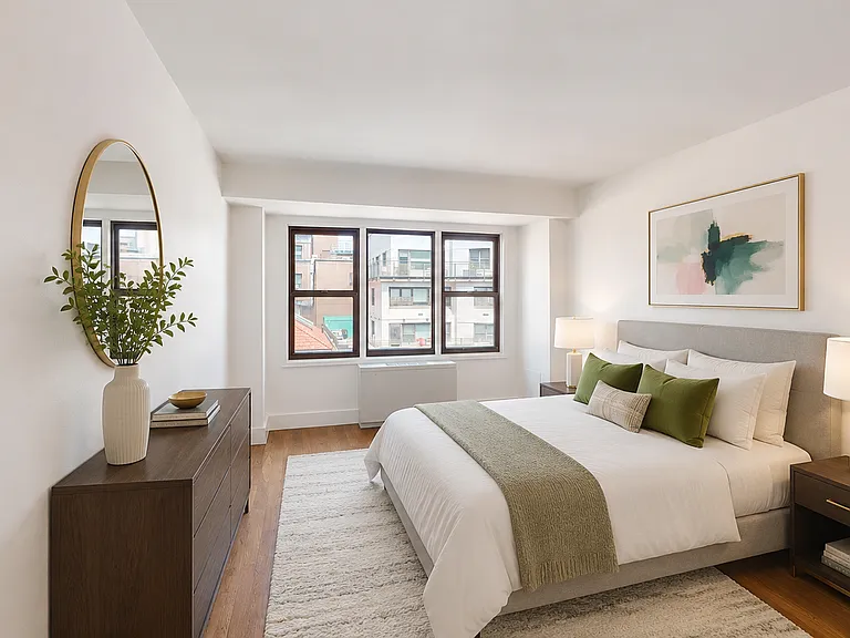 220 E 63rd St #12-D — Photo 2