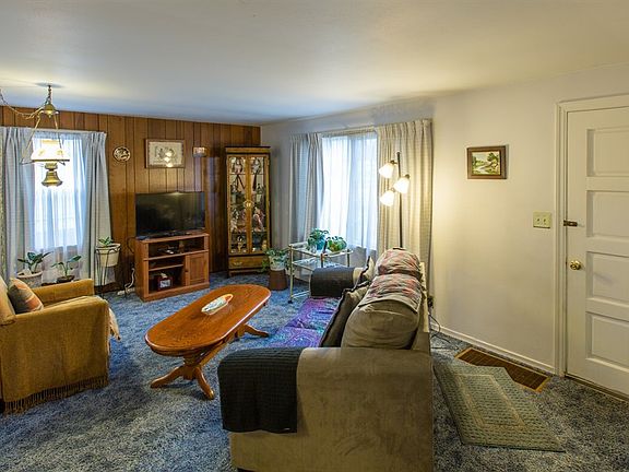 4th image of 4208 N Winston Dr