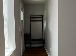 1648 W 38th Pl FLOOR 1, Chicago, IL 60609