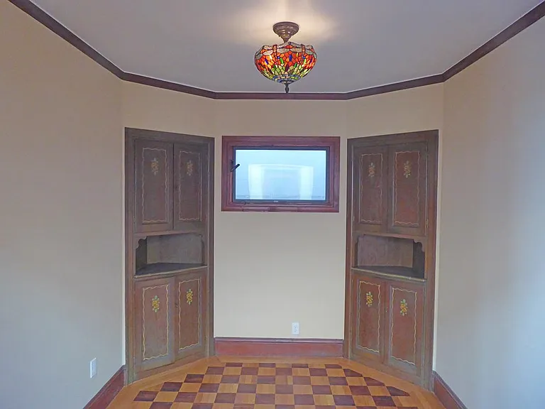 185 Beaver St — Photo 16