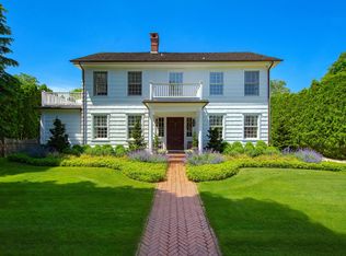 75 Herrick Rd, Southampton, NY 11968