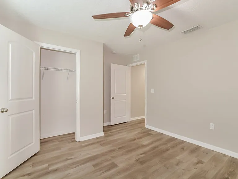 2443 Bracknell Forest Trl — Photo 14