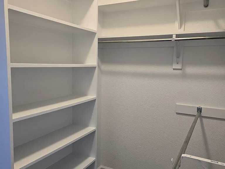 1728 Vankar Dr — Photo 11