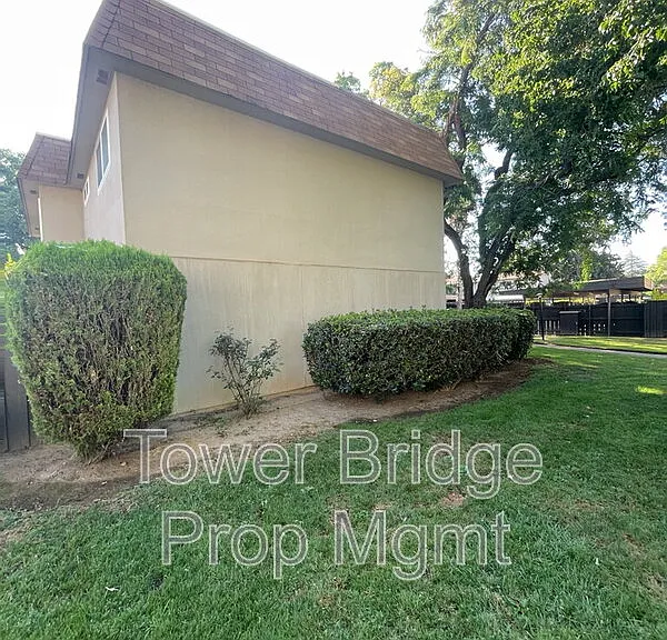 8812 Sawtelle Way #C — Photo 4