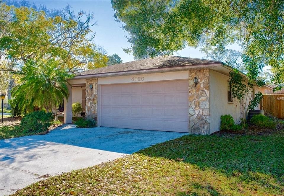 1st image of 4026 Chisholm Dr