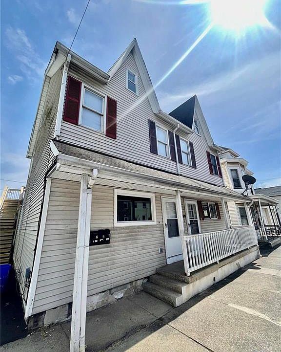 1st image of 34 S 11th St
