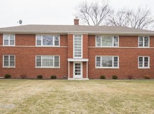 8 N Home Ave APT 1N, Park Ridge, IL 60068