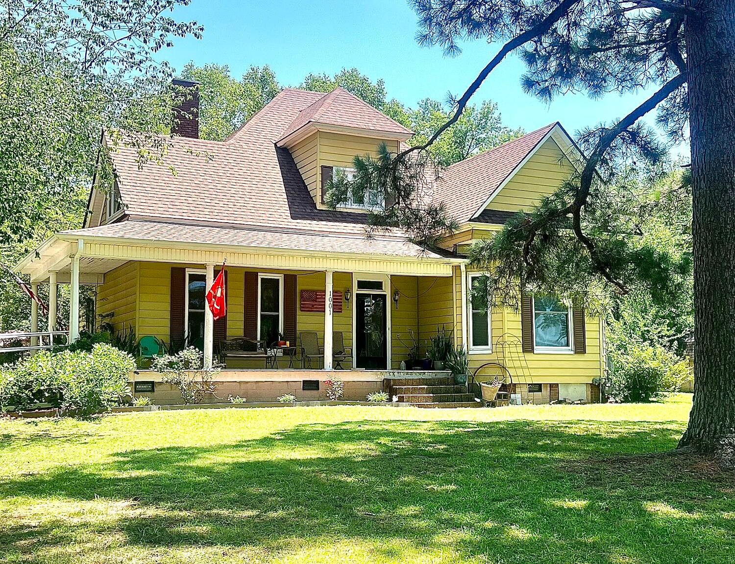 1004 Cleveland St, Danville, AR 72833 Zillow