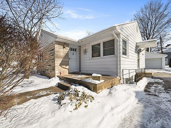 2nd image of 1418 Del Vista Dr