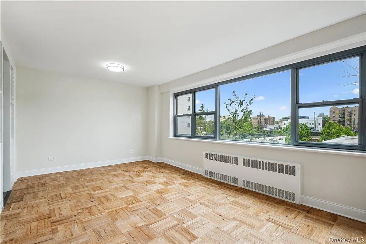 1 bed, 1.0 bath, 1004 sqft, $3,850 — Photo 4