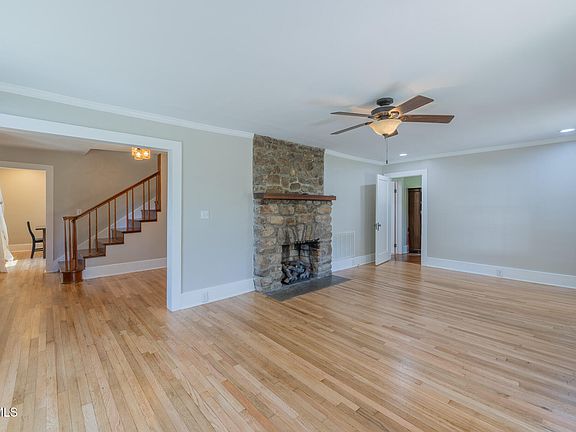 5th image of 31232 Hollyfield Rd