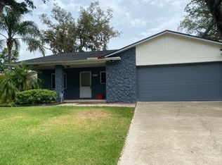 8227 Rolling Log Dr, Orlando, FL 32817