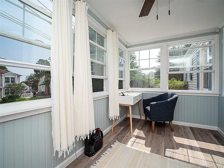 30 Seaview Ave — Photo 27