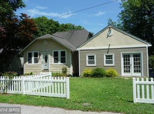 4004 9th St, North Beach, MD 20714