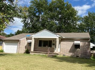 1926 E St NW, Miami, OK 74354