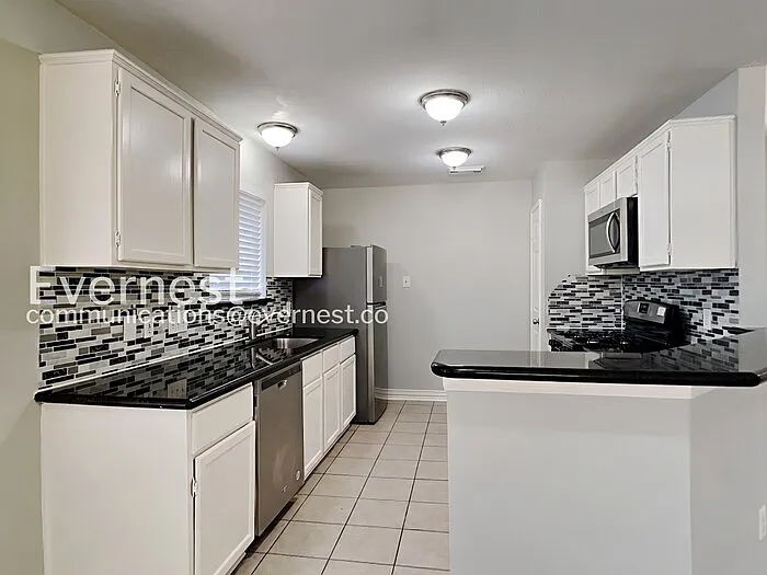 126 Barbetta Ct — Photo 8