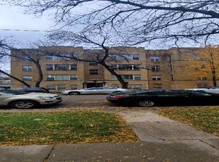3549 W Belle Plaine Ave, Chicago, IL 60618