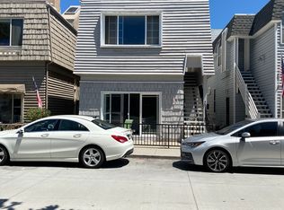 312 E Bay Ave #B, Newport Beach, CA 92661