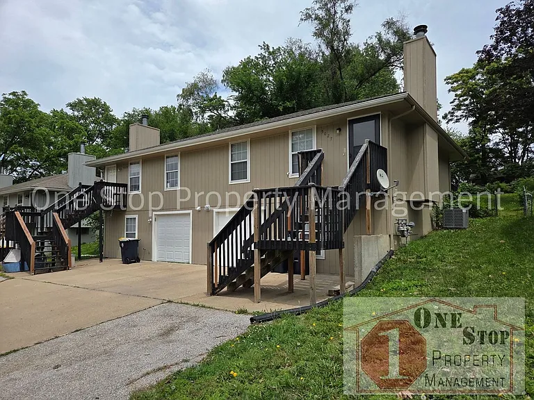 5027 N Topping Ave — Photo 2