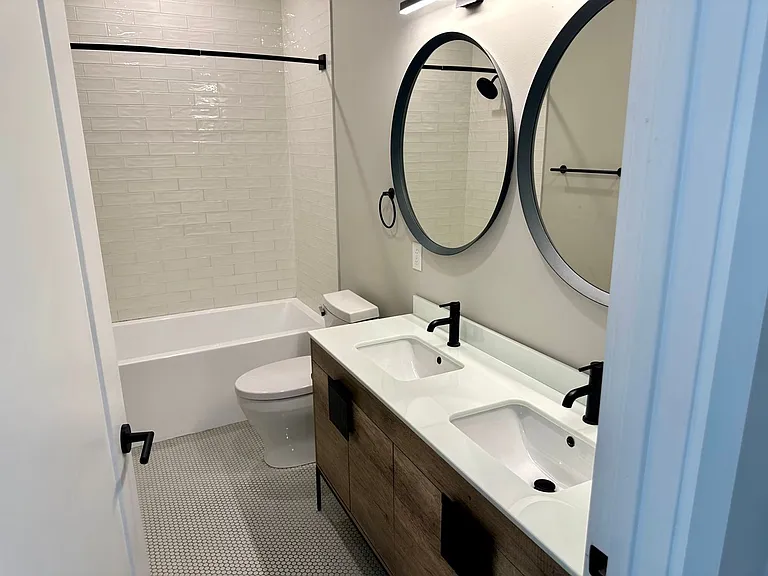 1310 N Broad St — Photo 4