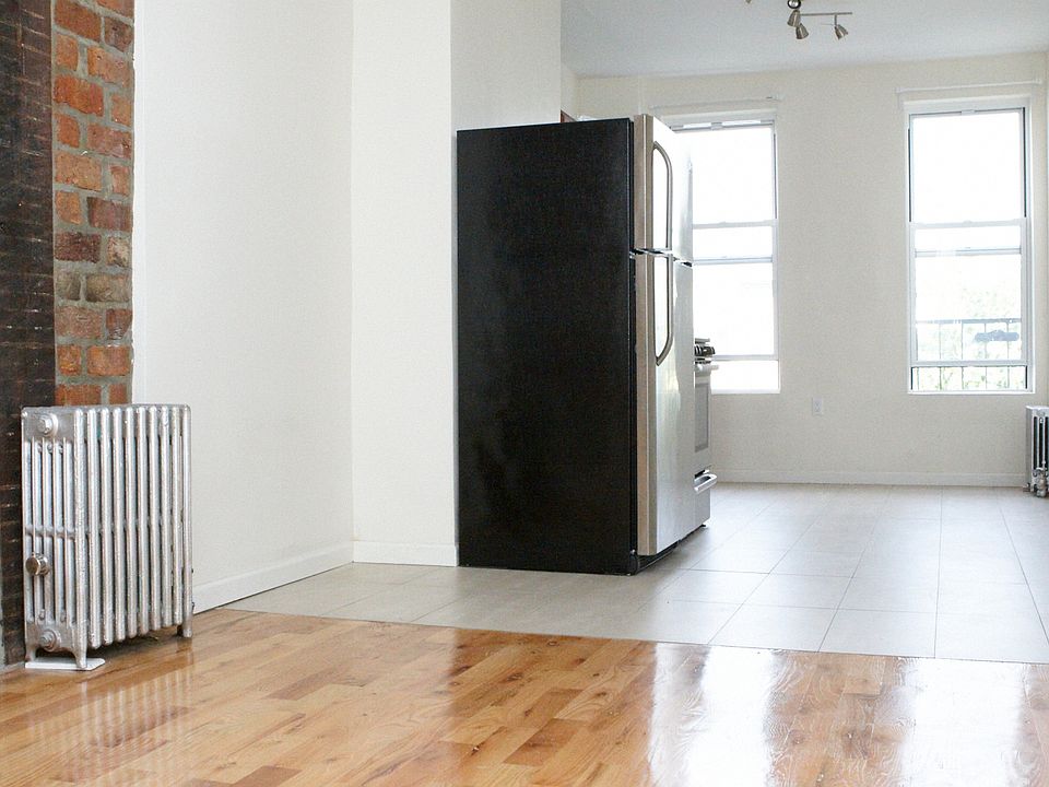 1st image of 218 Troutman St APT 3L