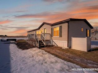 1815 Daisy Ln NW, Kent City, MI 49330