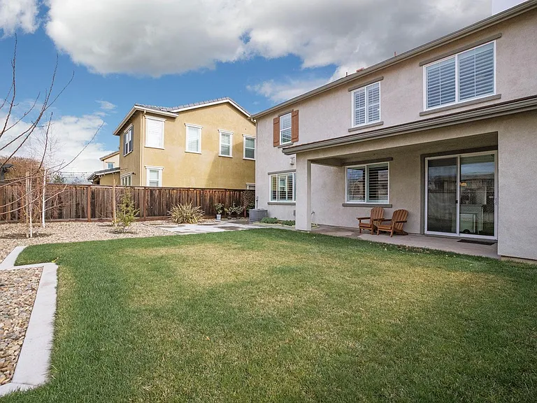 18277 Millbrook Ave — Photo 22