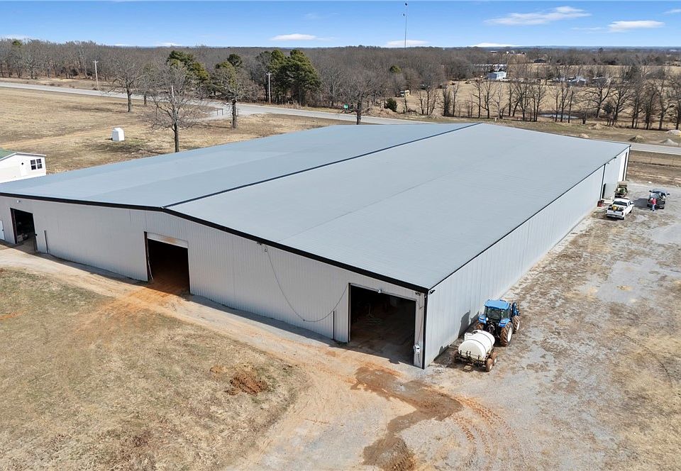 1st image of 13354 E 520th Rd