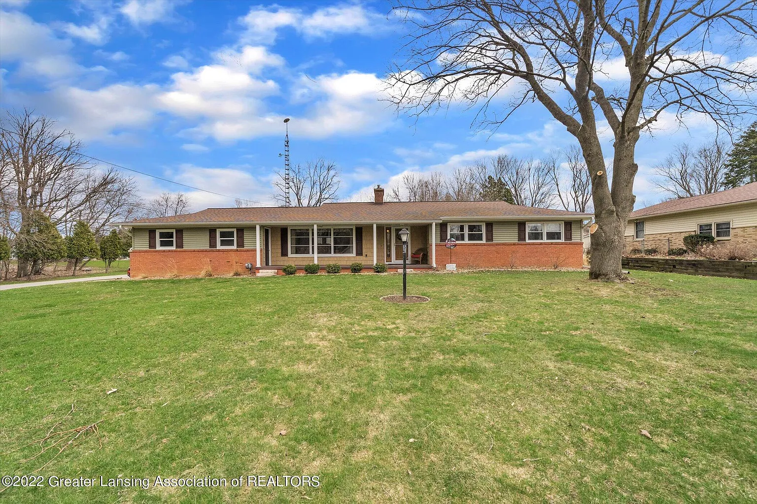 12484 Madonna Dr photo 1