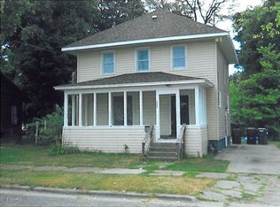 582 Pearl St, Benton Harbor, MI 49022