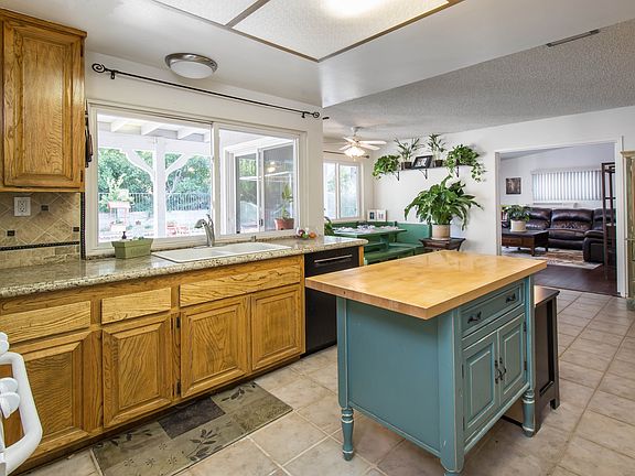 5th image of 22964 Las Mananitas Dr