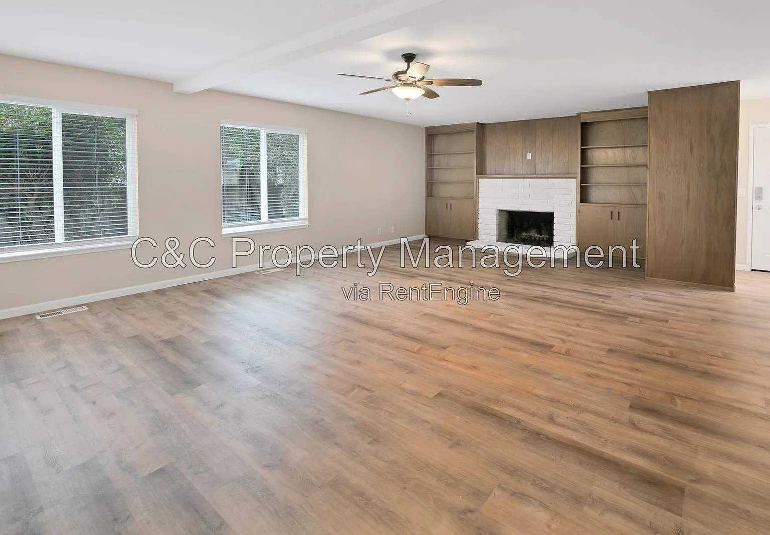 2 bed, 2.5 bath, 1200 sqft, $3,200 — Photo 2