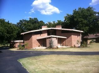 216 Lake Dr, Ada, OK 74820