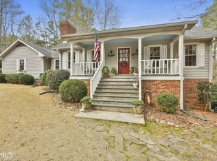 140 Melody Ln, Fayetteville, GA 30215