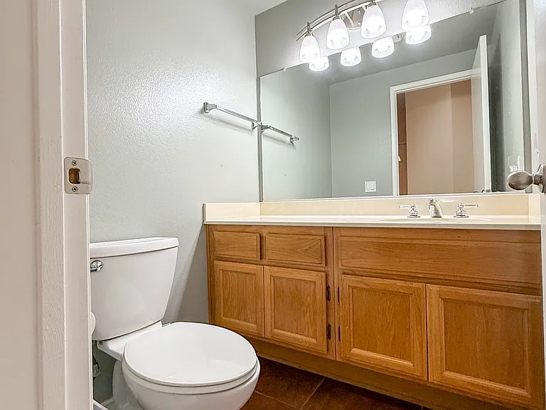 10916 Creekbridge Pl — Photo 16