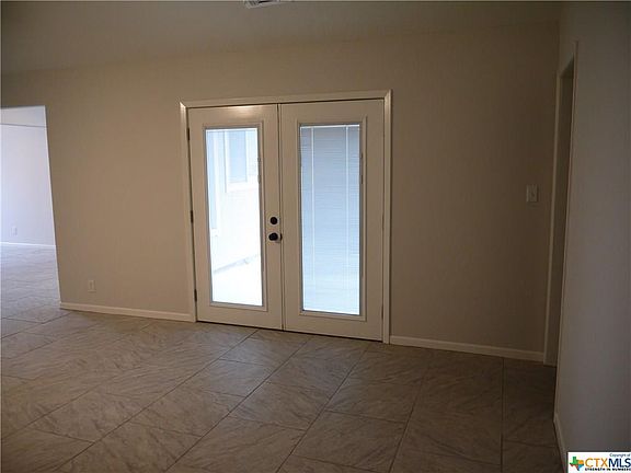 4th image of 101 Tanglewood Dr