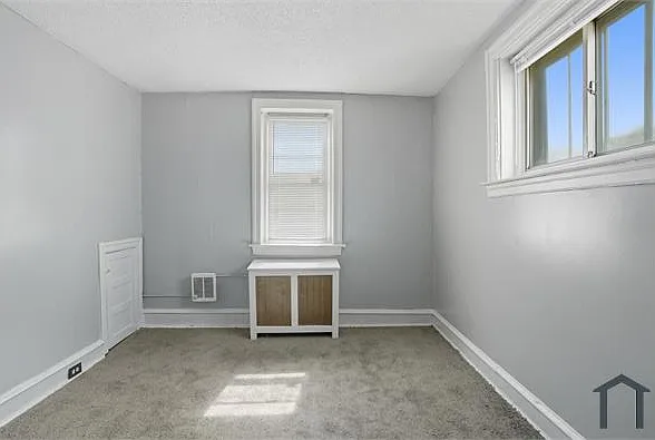 1806 W Champlost St #304 — Photo 8
