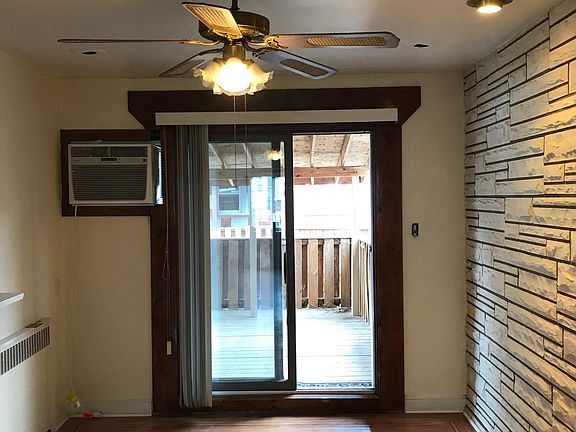 2nd image of 4412 Teesdale St